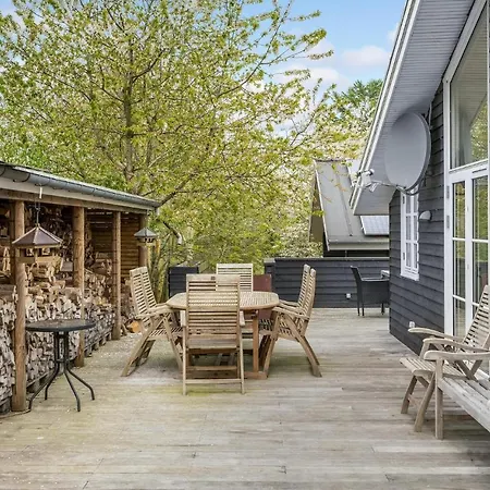 Tatil Evi Cozy Home In Ebeltoft With Sauna *