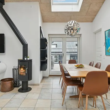 Cozy Home In Ebeltoft With Sauna Tatil Evi *